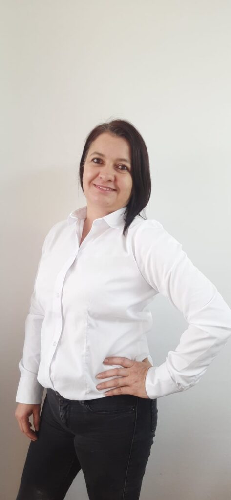 Foto Mildred 1 473x1024